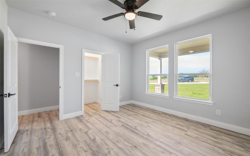 1009 Don Eve Court, Azle, TX 76020, 4 Bedrooms Bedrooms, ,2 BathroomsBathrooms,Residential,For Sale,1009 Don Eve Court,20966515