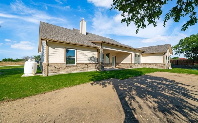 1009 Don Eve Court, Azle, TX 76020, 4 Bedrooms Bedrooms, ,2 BathroomsBathrooms,Residential,For Sale,1009 Don Eve Court,20966515
