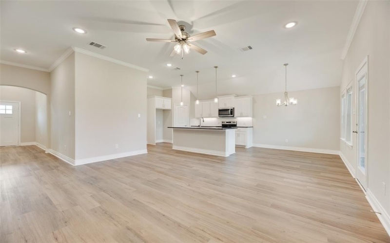 803 Moseley Lane, Greenville, TX 75402, 3 Habitaciones Habitaciones , ,2 BañosBaños,Residential Lease,En Alquiler,803 Moseley Lane,20966568