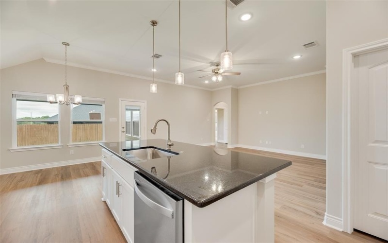 803 Moseley Lane, Greenville, TX 75402, 3 Habitaciones Habitaciones , ,2 BañosBaños,Residential Lease,En Alquiler,803 Moseley Lane,20966568