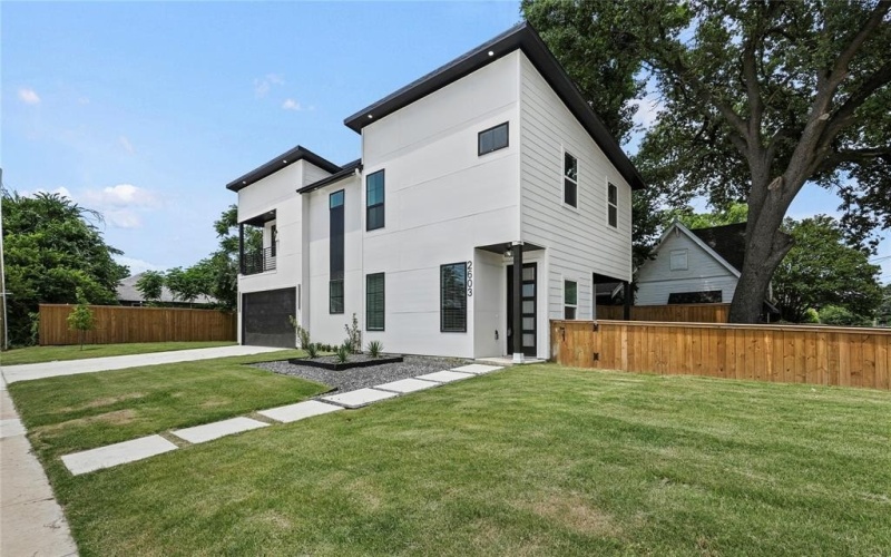 2603 Tanner Street, Dallas, TX 75215, 3 Bedrooms Bedrooms, ,2 BathroomsBathrooms,Residential,For Sale,2603 Tanner Street,20966624
