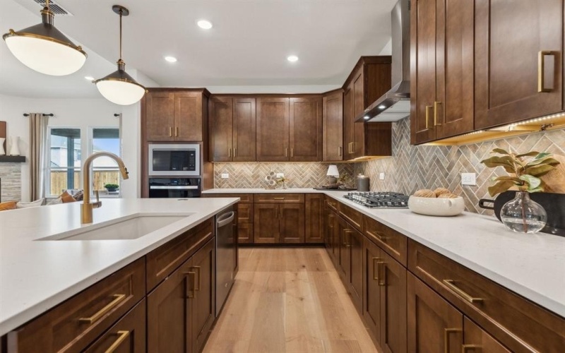 3840 Pennington Avenue, Little Elm, TX 75068, 5 Bedrooms Bedrooms, ,5 BathroomsBathrooms,Residential,For Sale,3840 Pennington Avenue,20966671
