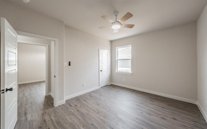 5622 Barkridge Drive, Granbury, TX 76048, 3 Bedrooms Bedrooms, ,2 BathroomsBathrooms,Residential,For Sale,5622 Barkridge Drive,20966688