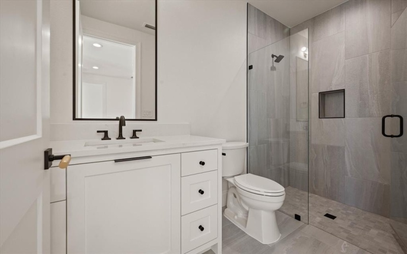 2951 Sunset Boulevard, Flower Mound, TX 75022, 4 Bedrooms Bedrooms, ,5 BathroomsBathrooms,Residential,For Sale,2951 Sunset Boulevard,20966722