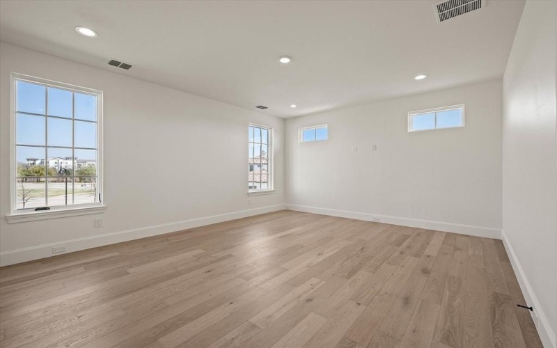 2951 Sunset Boulevard, Flower Mound, TX 75022, 4 Bedrooms Bedrooms, ,5 BathroomsBathrooms,Residential,For Sale,2951 Sunset Boulevard,20966722