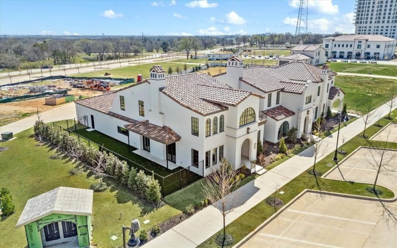 2951 Sunset Boulevard, Flower Mound, TX 75022, 4 Bedrooms Bedrooms, ,5 BathroomsBathrooms,Residential,For Sale,2951 Sunset Boulevard,20966722