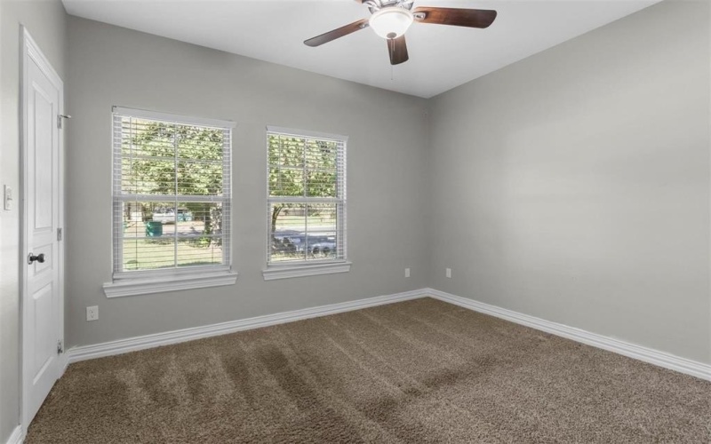 1624 E King Street, Sherman, TX 75090, 3 Bedrooms Bedrooms, ,2 BathroomsBathrooms,Residential Lease,For Rent,1624 E King Street,20966787