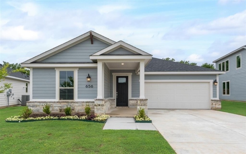656 Marcus Lane, Crowley, TX 76036, 3 Bedrooms Bedrooms, ,2 BathroomsBathrooms,Residential,For Sale,656 Marcus Lane,20966819