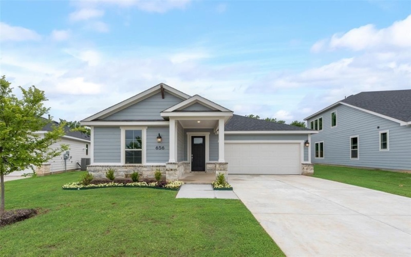 656 Marcus Lane, Crowley, TX 76036, 3 Bedrooms Bedrooms, ,2 BathroomsBathrooms,Residential,For Sale,656 Marcus Lane,20966819