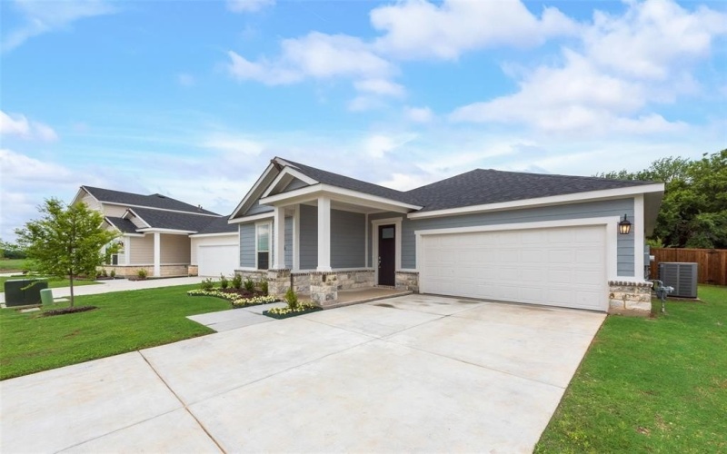 656 Marcus Lane, Crowley, TX 76036, 3 Bedrooms Bedrooms, ,2 BathroomsBathrooms,Residential,For Sale,656 Marcus Lane,20966819