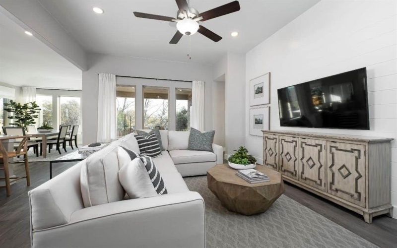 4112 Explorer Drive, McKinney, TX 75071, 4 Bedrooms Bedrooms, ,3 BathroomsBathrooms,Residential,For Sale,4112 Explorer Drive,20966842