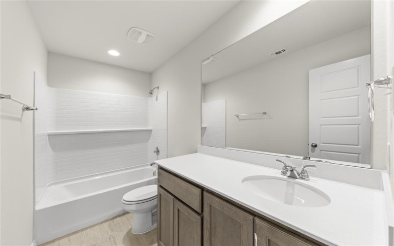 2112 Hickory Lane, Aubrey, TX 76227, 4 Bedrooms Bedrooms, ,2 BathroomsBathrooms,Residential,For Sale,2112 Hickory Lane,20966935
