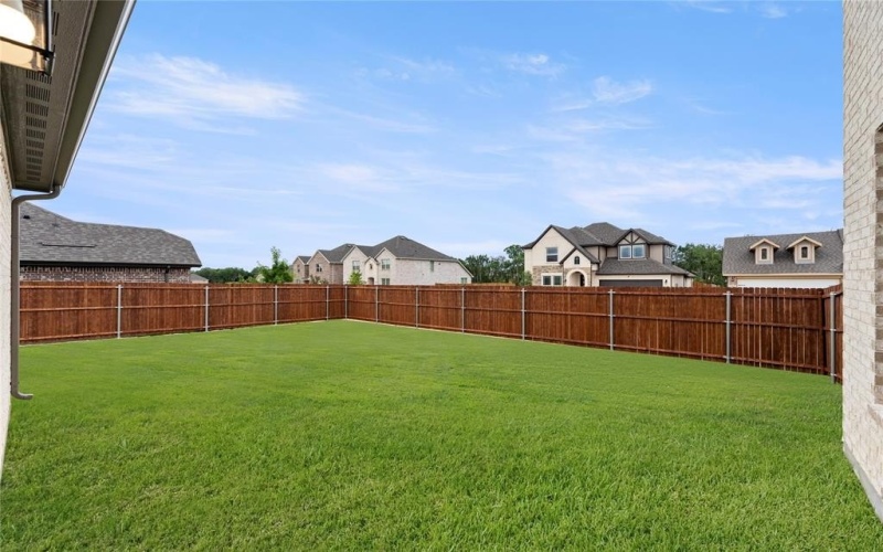 2116 Hickory Lane, Aubrey, TX 76227, 4 Bedrooms Bedrooms, ,3 BathroomsBathrooms,Residential,For Sale,2116 Hickory Lane,20966995