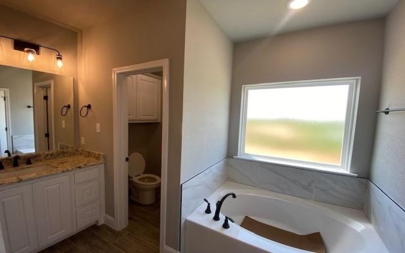 2029 Donna Court, Reno, TX 76020, 4 Habitaciones Habitaciones , ,2 BañosBaños,Residential,En Venta,2029 Donna Court,20966997