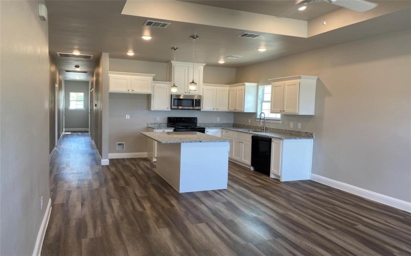 3215 Polk Street #B, Greenville, TX 75401, 3 Bedrooms Bedrooms, ,2 BathroomsBathrooms,Residential Lease,For Rent,3215 Polk Street,20967044