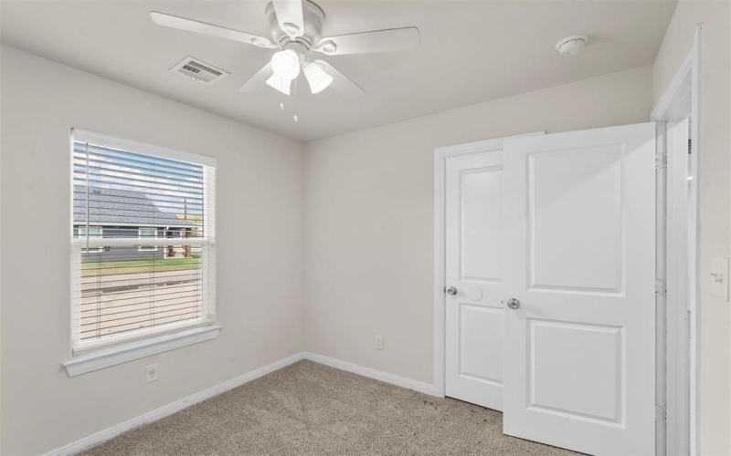 536 E Carter Street, Sherman, TX 75090, 3 Bedrooms Bedrooms, ,2 BathroomsBathrooms,Residential Lease,For Rent,536 E Carter Street,20967139