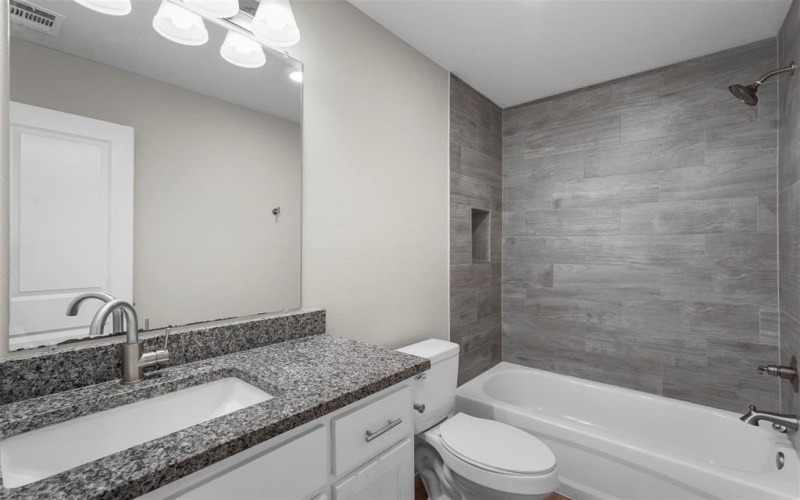536 E Carter Street, Sherman, TX 75090, 3 Bedrooms Bedrooms, ,2 BathroomsBathrooms,Residential Lease,For Rent,536 E Carter Street,20967139