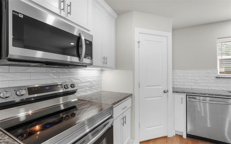 536 E Carter Street, Sherman, TX 75090, 3 Bedrooms Bedrooms, ,2 BathroomsBathrooms,Residential Lease,For Rent,536 E Carter Street,20967139