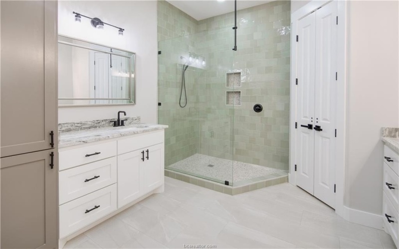 3921 Fairway Lane, Franklin, TX 77856, 2 Bedrooms Bedrooms, ,2 BathroomsBathrooms,Residential,For Sale,3921 Fairway Lane,25006801