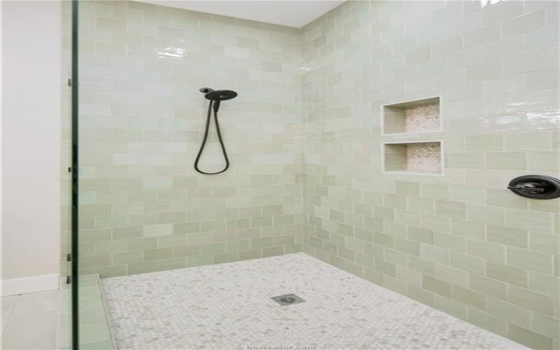 3921 Fairway Lane, Franklin, TX 77856, 2 Bedrooms Bedrooms, ,2 BathroomsBathrooms,Residential,For Sale,3921 Fairway Lane,25006801