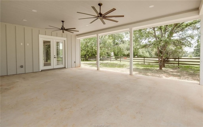 3921 Fairway Lane, Franklin, TX 77856, 2 Bedrooms Bedrooms, ,2 BathroomsBathrooms,Residential,For Sale,3921 Fairway Lane,25006801