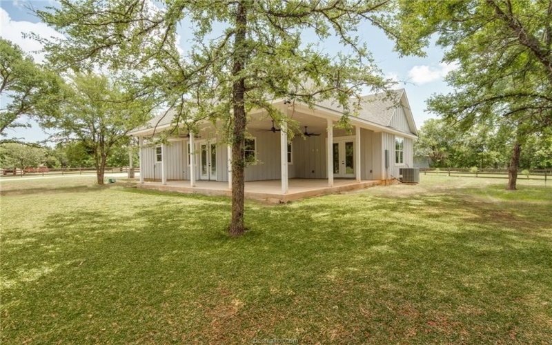 3921 Fairway Lane, Franklin, TX 77856, 2 Bedrooms Bedrooms, ,2 BathroomsBathrooms,Residential,For Sale,3921 Fairway Lane,25006801