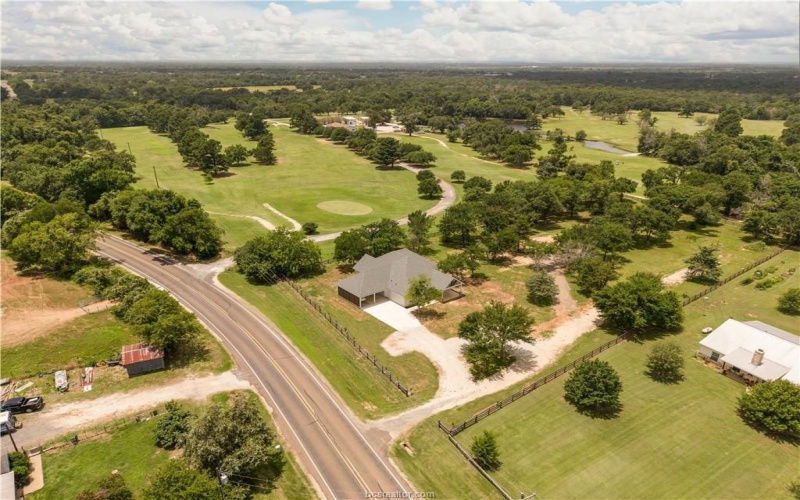 3921 Fairway Lane, Franklin, TX 77856, 2 Bedrooms Bedrooms, ,2 BathroomsBathrooms,Residential,For Sale,3921 Fairway Lane,25006801