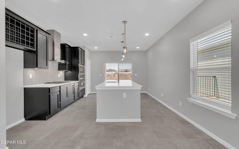 13904 Summer Valley Avenue, El Paso, TX 79928, 3 Bedrooms Bedrooms, ,2 BathroomsBathrooms,Residential,For Sale,13904 Summer Valley Avenue,924479