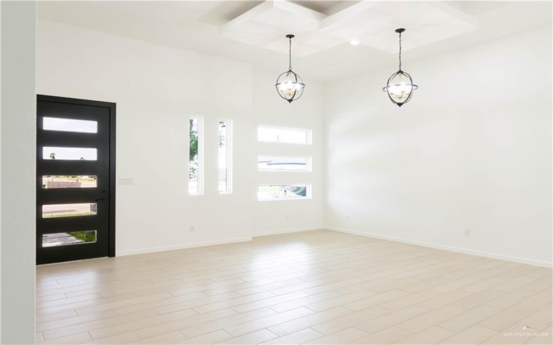 2221 N Woody Street, Edinburg, TX 78541, 3 Habitaciones Habitaciones , ,2 BañosBaños,Residential,En Venta,2221 N Woody Street,473114
