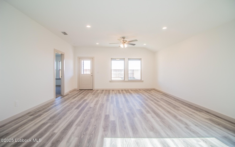 2328 149th Street, Lubbock, TX 79423, 4 Bedrooms Bedrooms, ,2 BathroomsBathrooms,Residential Lease,For Rent,2328 149th Street,202556200