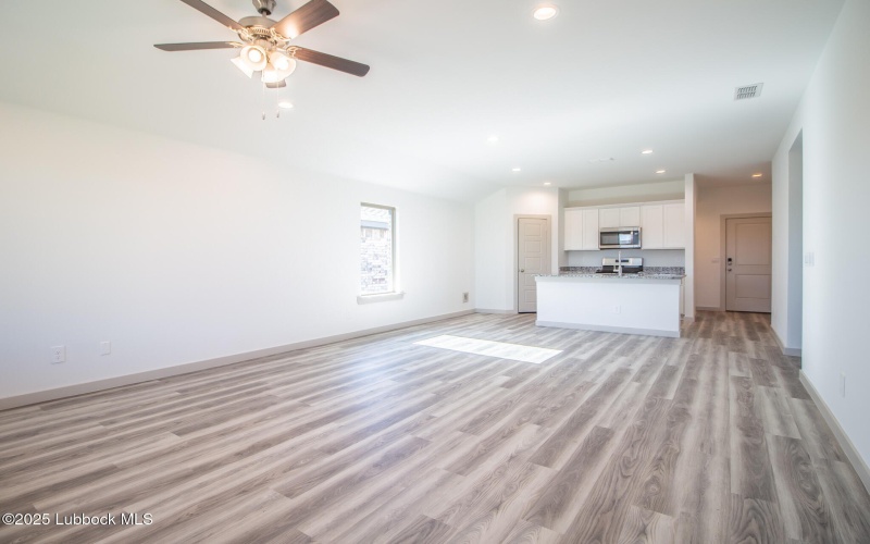 2328 149th Street, Lubbock, TX 79423, 4 Bedrooms Bedrooms, ,2 BathroomsBathrooms,Residential Lease,For Rent,2328 149th Street,202556200