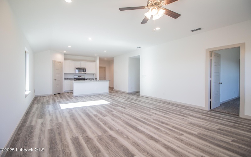 2328 149th Street, Lubbock, TX 79423, 4 Bedrooms Bedrooms, ,2 BathroomsBathrooms,Residential Lease,For Rent,2328 149th Street,202556200