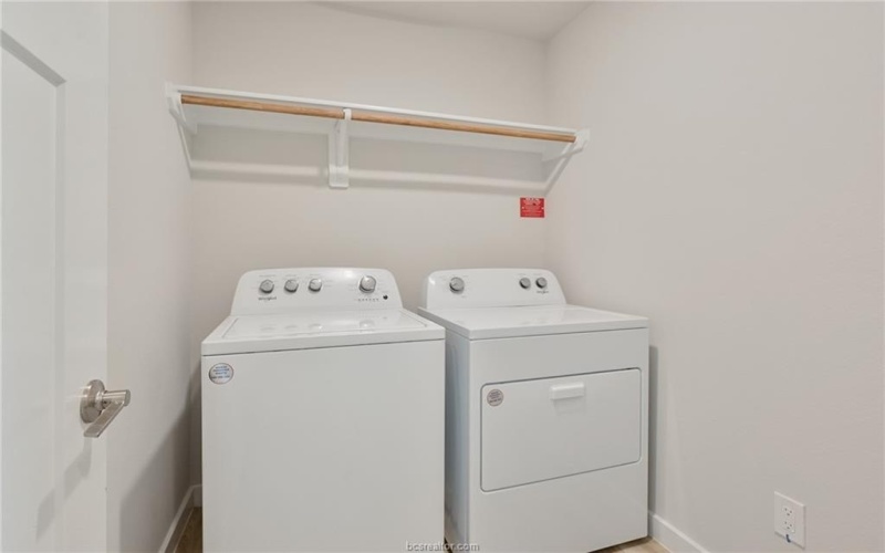 915 Lady Bird Lane, College Station, TX 77845, 3 Bedrooms Bedrooms, ,2 BathroomsBathrooms,Residential,For Sale,915 Lady Bird Lane,25004722