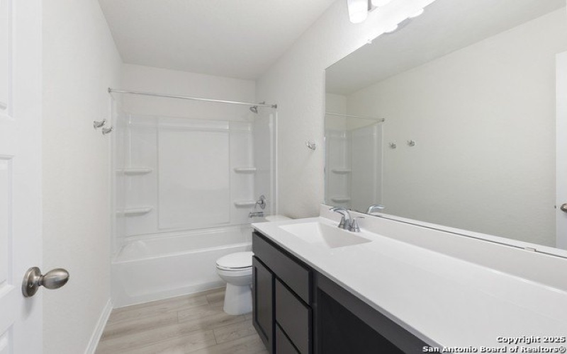 413 Panther Way, Seguin, TX 78155, 3 Bedrooms Bedrooms, ,2 BathroomsBathrooms,Residential,For Sale,413 Panther Way,1843542