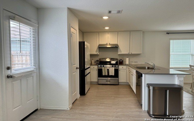 9839 Butte Crk, San Antonio, TX 78254, 4 Habitaciones Habitaciones , ,2 BañosBaños,Residential Lease,En Alquiler,9839 Butte Crk,1875110