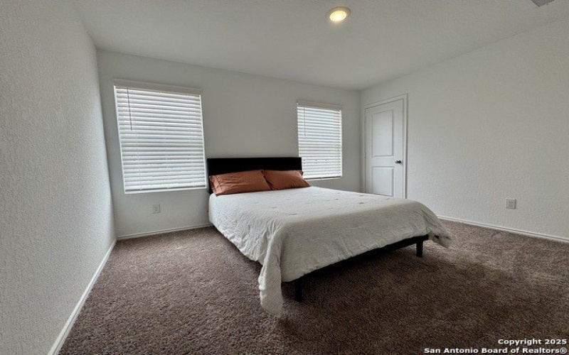 9839 Butte Crk, San Antonio, TX 78254, 4 Habitaciones Habitaciones , ,2 BañosBaños,Residential Lease,En Alquiler,9839 Butte Crk,1875110