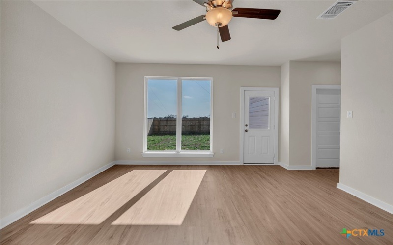 1045 Shelby Drive, Belton, TX 76513, 3 Bedrooms Bedrooms, ,2 BathroomsBathrooms,Residential,For Sale,1045 Shelby Drive,554073
