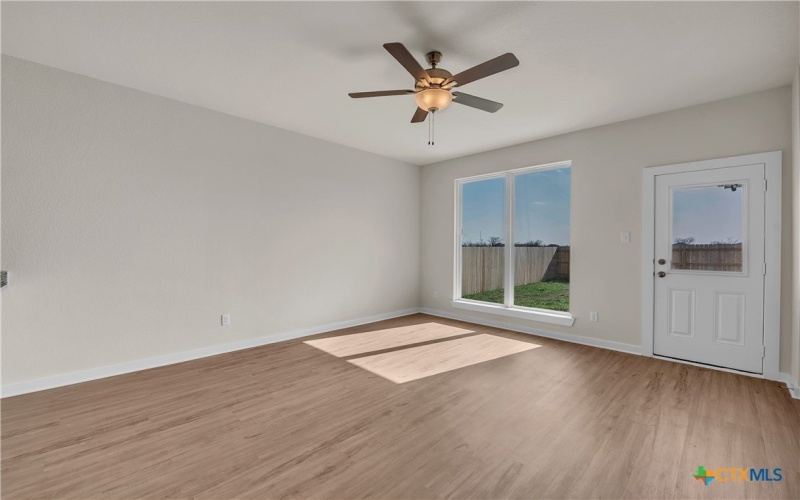1045 Shelby Drive, Belton, TX 76513, 3 Bedrooms Bedrooms, ,2 BathroomsBathrooms,Residential,For Sale,1045 Shelby Drive,554073