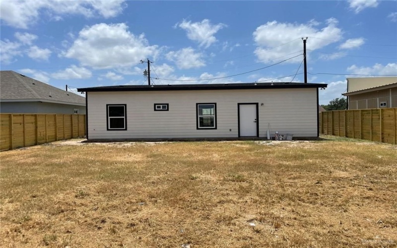 2813 Rudy Drive, Weslaco, TX 78596, 3 Bedrooms Bedrooms, ,2 BathroomsBathrooms,Residential,For Sale,2813 Rudy Drive,473623
