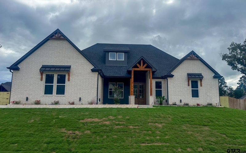 14438 Woodland Creek, Tyler, TX 75706, 4 Bedrooms Bedrooms, ,2 BathroomsBathrooms,Residential,For Sale,14438 Woodland Creek,25009011