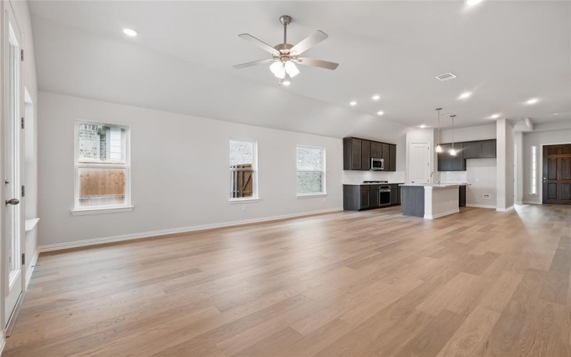 5106 Lawton Drive, Princeton, TX 75071, 4 Bedrooms Bedrooms, ,3 BathroomsBathrooms,Residential,For Sale,5106 Lawton Drive,20796263