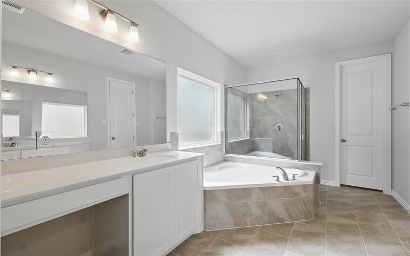 713 Purple Dome Drive, Justin, TX 76247, 4 Habitaciones Habitaciones , ,3 BañosBaños,Residential,En Venta,713 Purple Dome Drive,20796292