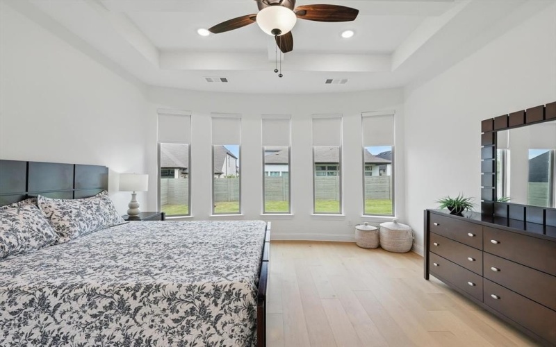 2009 Gathering Trail, Argyle, TX 76226, 5 Bedrooms Bedrooms, ,5 BathroomsBathrooms,Residential,For Sale,2009 Gathering Trail,20958669