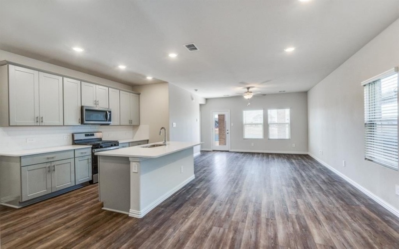 4802 Hunter Hurst Drive, McKinney, TX 75071, 4 Bedrooms Bedrooms, ,2 BathroomsBathrooms,Residential Lease,For Rent,4802 Hunter Hurst Drive,20961764