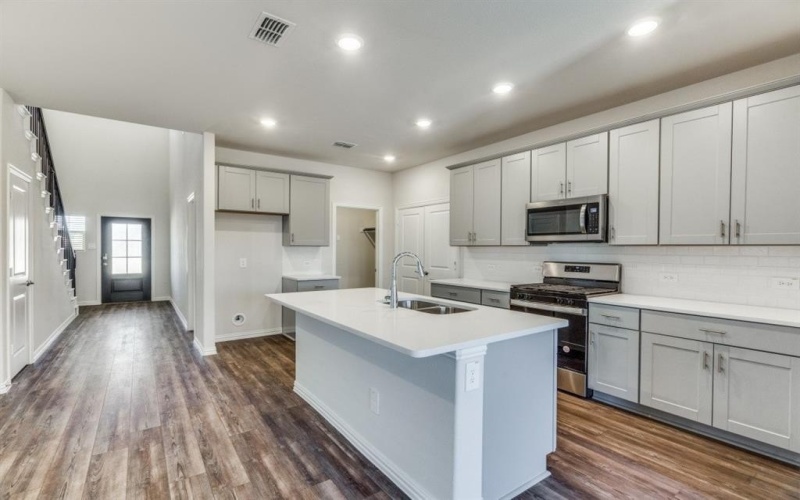 4802 Hunter Hurst Drive, McKinney, TX 75071, 4 Bedrooms Bedrooms, ,2 BathroomsBathrooms,Residential Lease,For Rent,4802 Hunter Hurst Drive,20961764