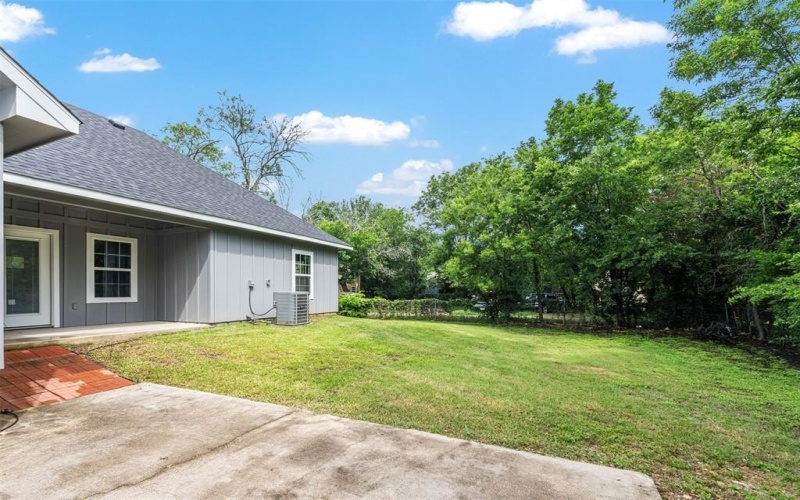 1440 W 1st Avenue, Corsicana, TX 75110, 3 Bedrooms Bedrooms, ,2 BathroomsBathrooms,Residential,For Sale,1440 W 1st Avenue,20965399