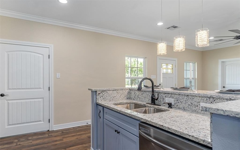 1440 W 1st Avenue, Corsicana, TX 75110, 3 Bedrooms Bedrooms, ,2 BathroomsBathrooms,Residential,For Sale,1440 W 1st Avenue,20965399