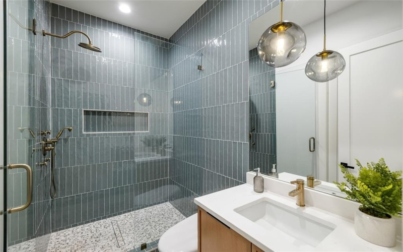 3884 Cortez Drive, Dallas, TX 75220, 5 Bedrooms Bedrooms, ,6 BathroomsBathrooms,Residential,For Sale,3884 Cortez Drive,20965537