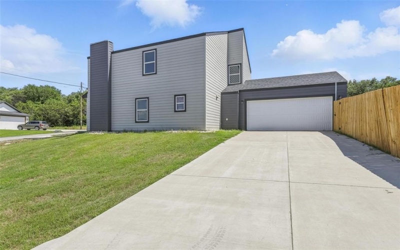 5114 Stoneridge Drive, Granbury, TX 76048, 4 Bedrooms Bedrooms, ,3 BathroomsBathrooms,Residential,For Sale,5114 Stoneridge Drive,20966068