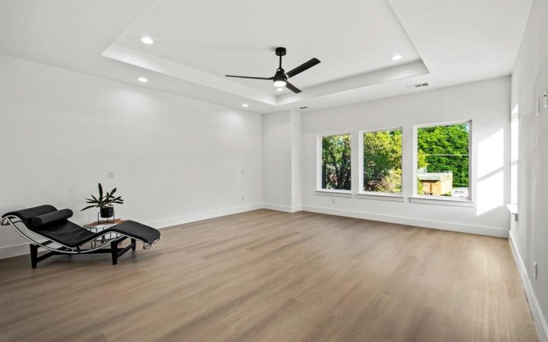2503 Lawrence Street, Dallas, TX 75215, 3 Habitaciones Habitaciones , ,2 BañosBaños,Residential,En Venta,2503 Lawrence Street,20966122
